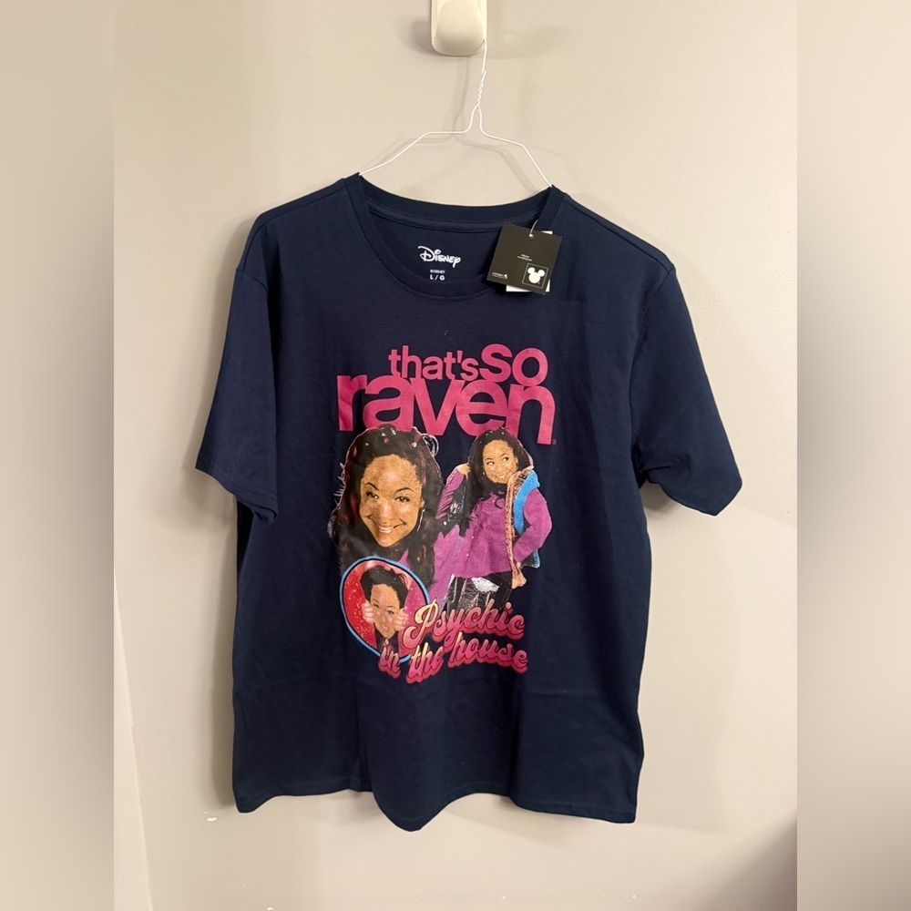 Disney That's So Raven Navy and Pink T-Shirt